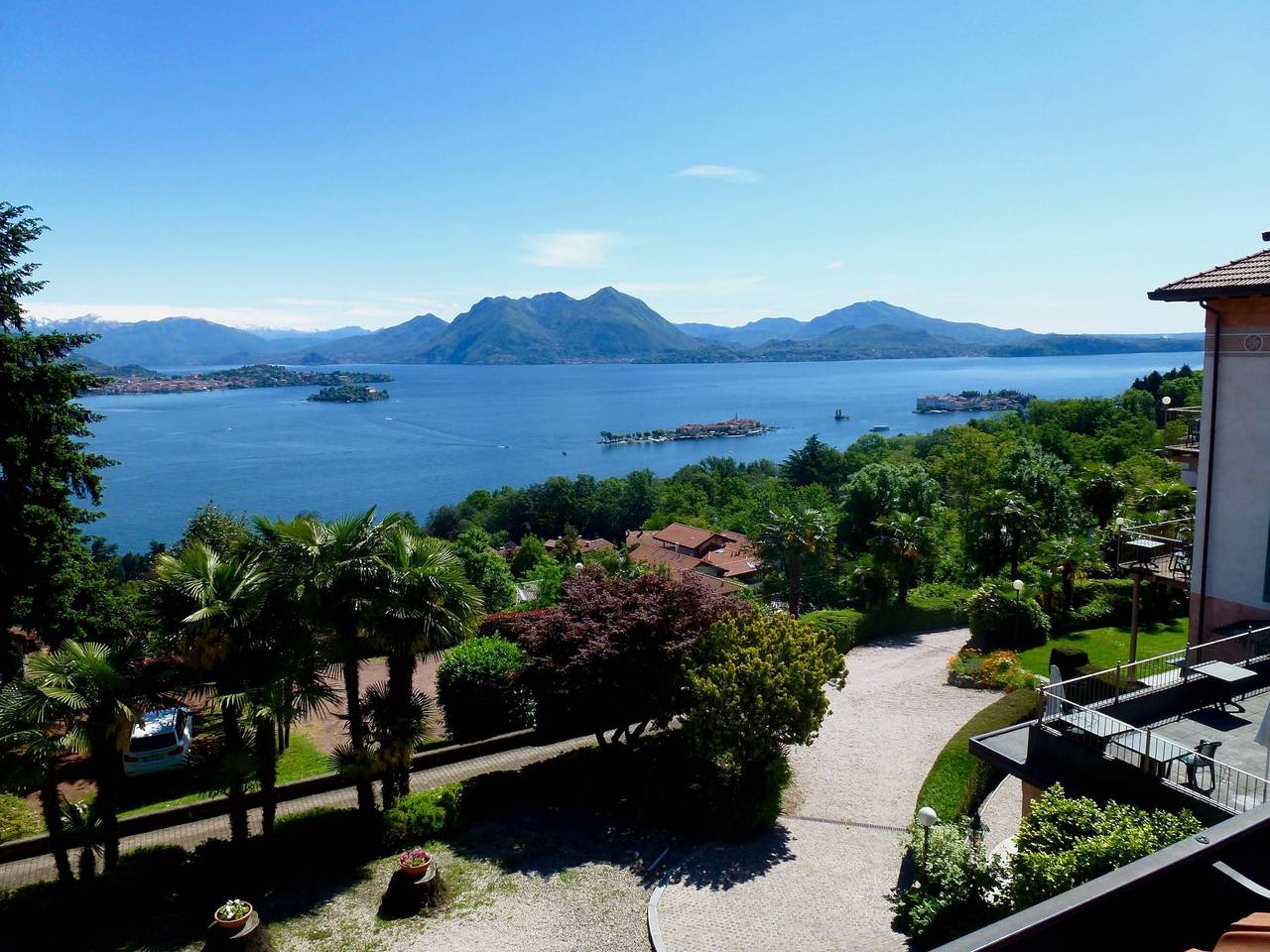 Appartamento intero, Appartamento vacanze per 2 persone con giardino in Baveno, Comune di Baveno