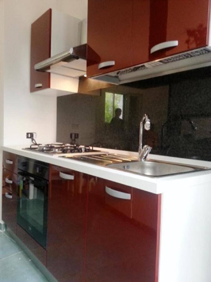 Gîte pour 10 personnes, avec vue et jardin, adapté aux familles à Baia Verde - 3