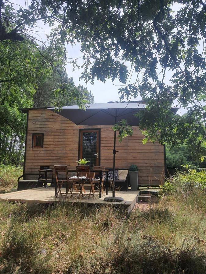 Location de vacances pour 5 personnes, avec Terrasse et Jardin ainsi que Piscine et Vue à Campet-et-Lamolère