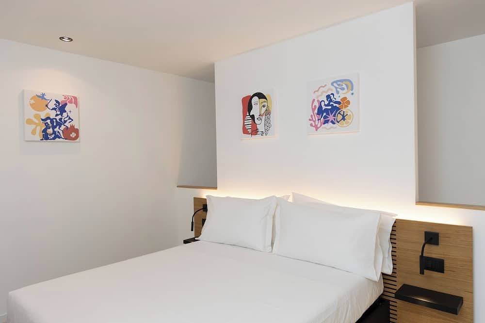 Apartamento entero, Estudio loft cuádruple superior con balcón in Bagheria, Provincia de Palermo
