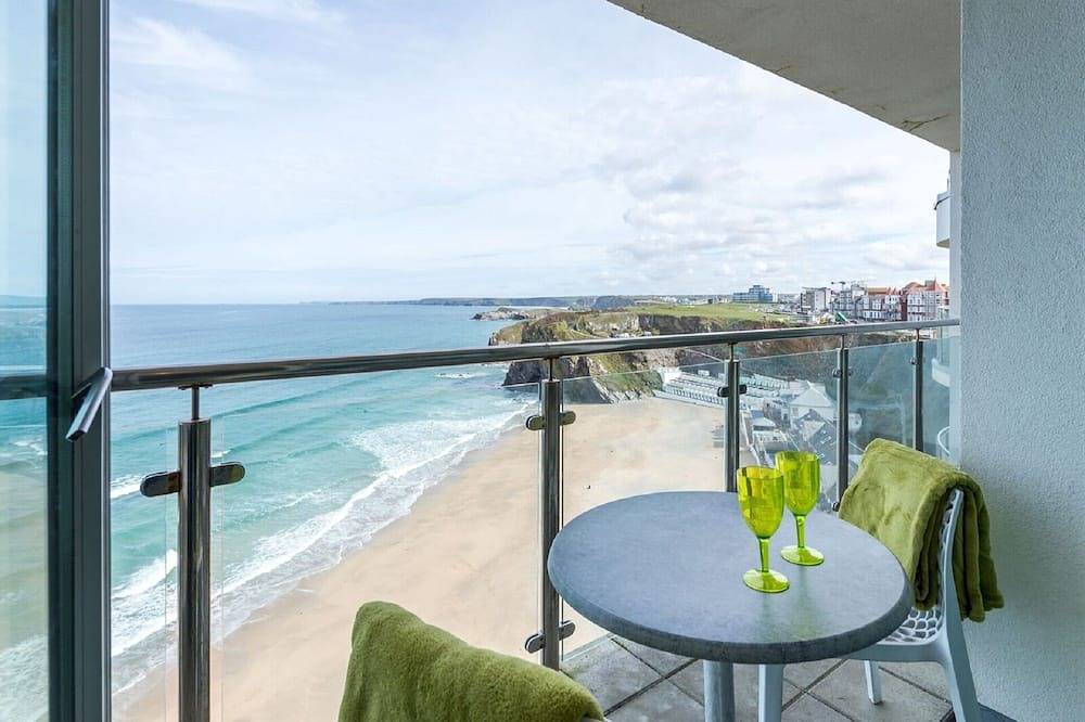 Apartamento entero, Impresionante apartamento en lo alto de un acantilado con impresionantes vistas al mar \"Wow\" con vistas a la playa in Newquay, Cornualles