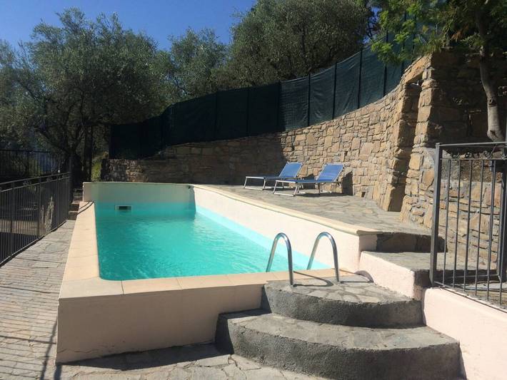 Maison de vacances pour 15 personnes, avec piscine et terrasse à Breil-sur-Roya