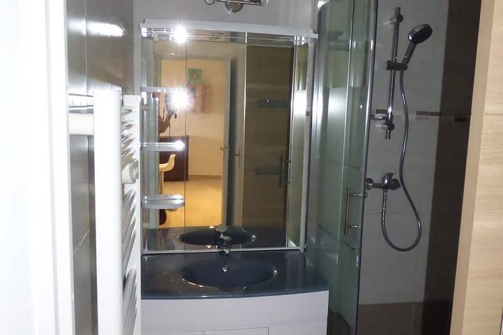 Apartamento entero, Beautiful Sea View – Terrace (Loggia) – 300 m from the Beach – Near Shops  Wi-Fi in Saint-Aygulf, Frejus