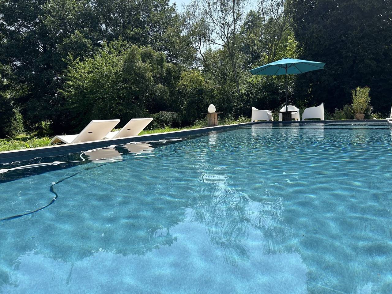 Le Pressoir de Lecange, chambres d'hôtes 2 à 6 personnes - Chambre Bleue in Saint-Pierre-et-Saint-Paul-en-Val-d'Auge, Région de Lisieux