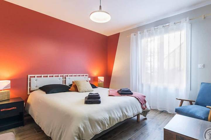 Gîte pour 6 personnes, avec jardin à Lessay - 4