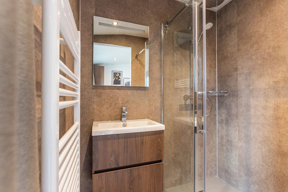 6 person accommodation with 3 bedrooms in Enkhuizen, Ijsselmeer