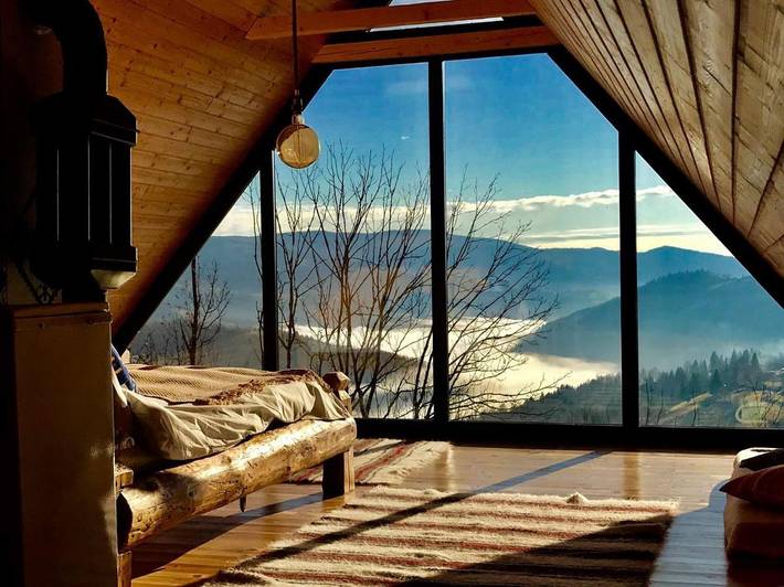 Villa pour 8 personnes, avec Jacuzzi et Terrasse ainsi que Jardin et Vue à Alba (Romania)