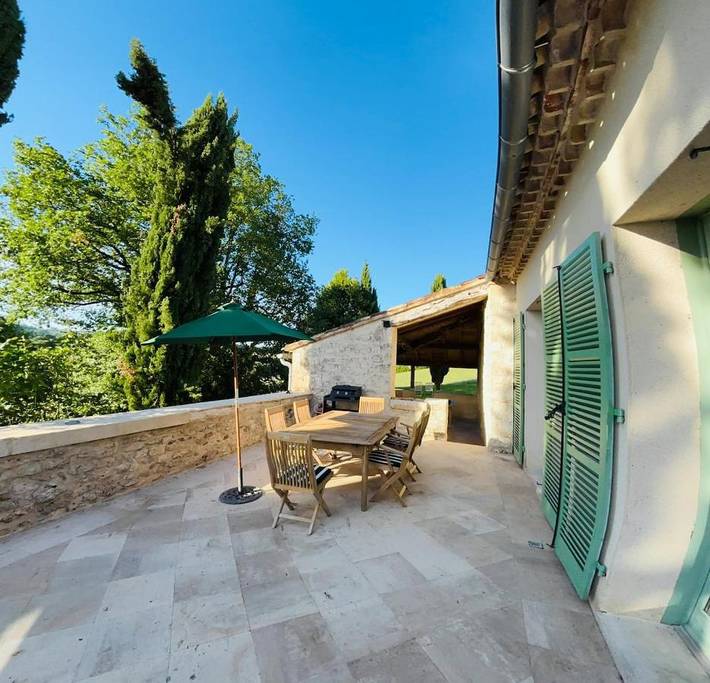 Location de vacances pour 9 personnes, avec Balcon et Terrasse ainsi que Piscine et Vue dans Castelnau-Montratier-Sainte-Alauzie - 4
