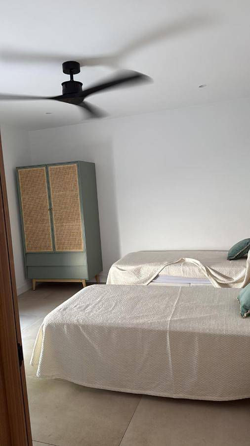 Casa rural para 6 personas, con piscina además de jardín y jacuzzi en Chipiona - 3