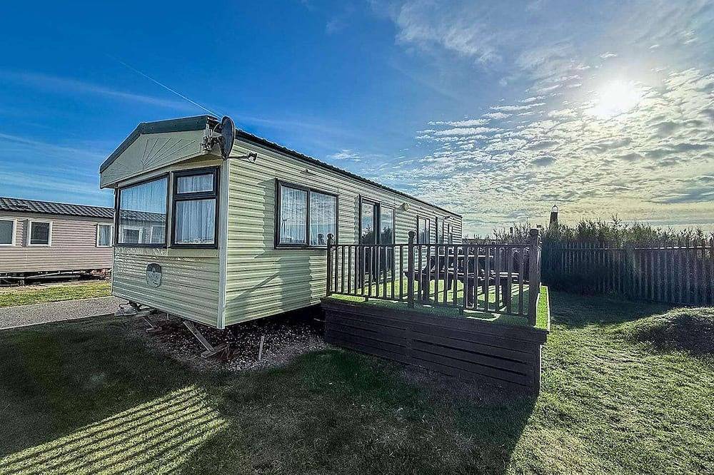 Static Caravan for 6 People in Waveney District, Suffolk