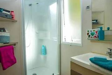 Camping pour 4 Personnes dans La Tranche-sur-Mer, Vendée, Photo 3