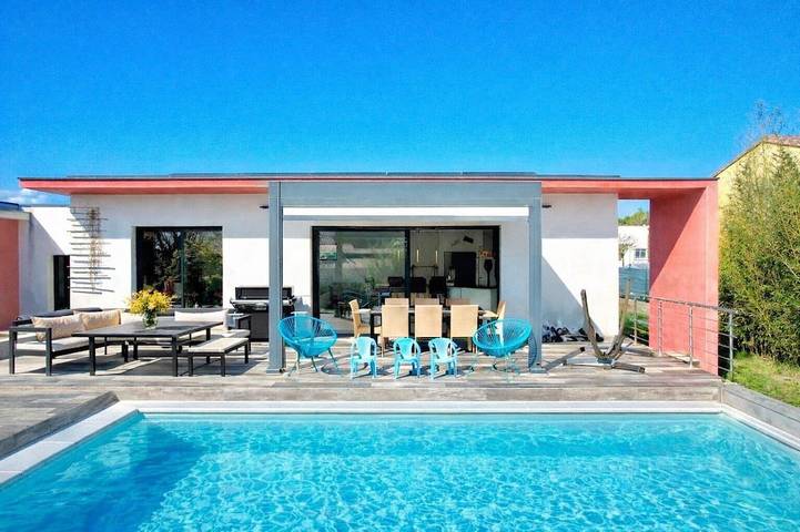 Villa pour 8 personnes, avec jardin - 1