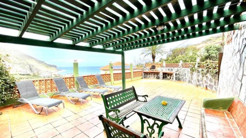 Casa rural para 7 personas, con Terraza además de Jardín y Vistas en Hermigua