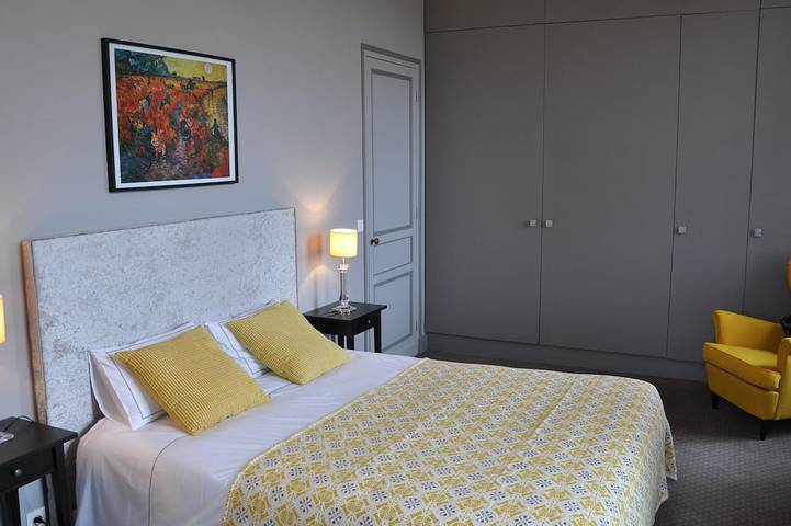 Gîte pour 14 personnes, avec piscine et terrasse à Beychac-et-Caillau - 3