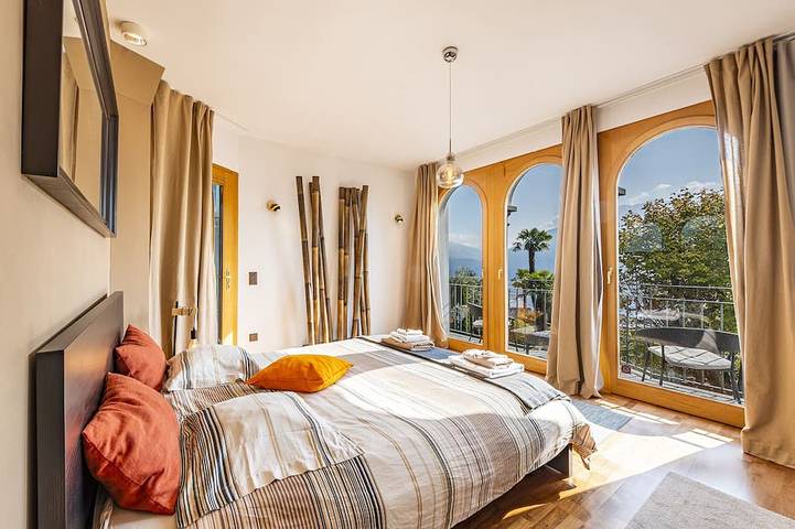 Casa Luna - Wunderbarer Seeblick in Minusio, Tessiner Alpen