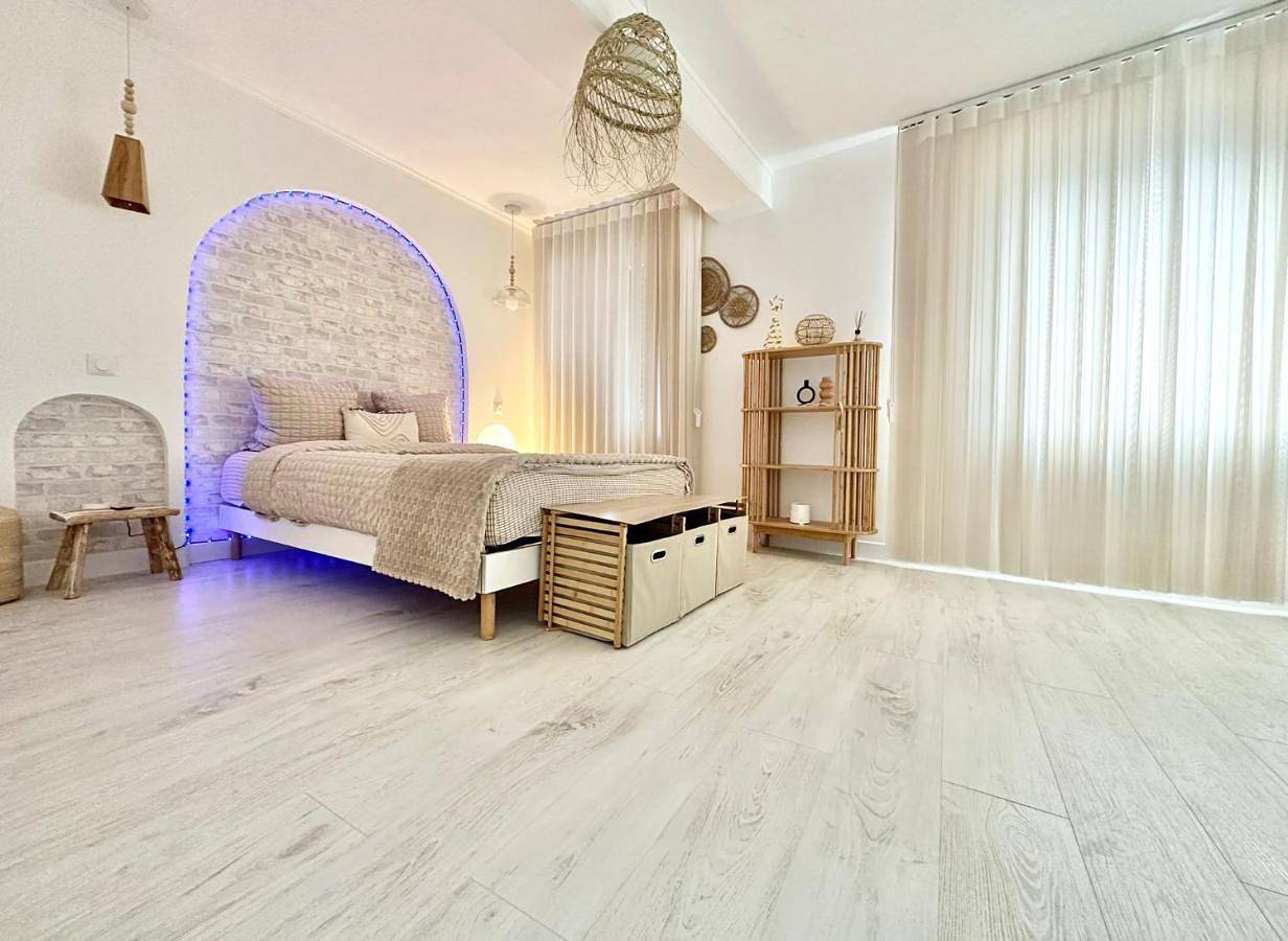 Appartement entier, Perle Rare du Centre-ville in Évreux, Région d'Évreux