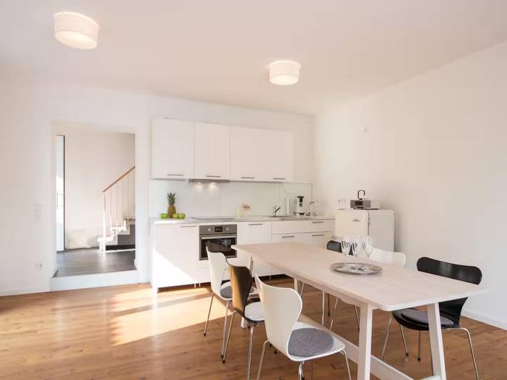 Ferienhaus für 10 Personen, mit Garten und Balkon, kinderfreundlich in Mainz - 4