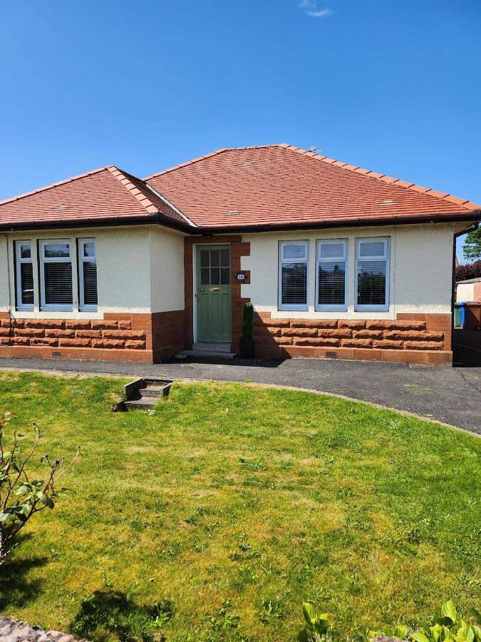 Holiday rental for 8 people, with garden in Troon