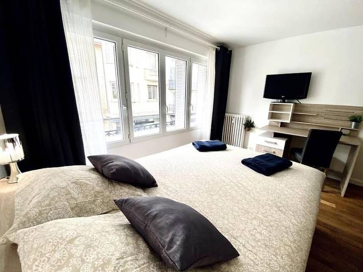 Gîte pour 4 personnes, animaux acceptés dans Centre Culturel Valery Larbaud Vichy - 2