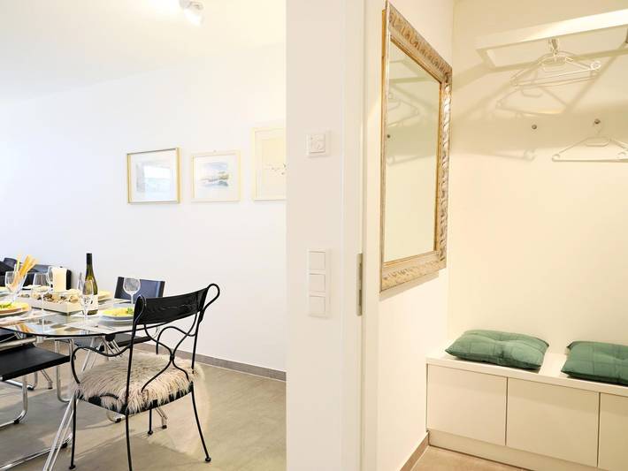 Ganze Wohnung, Hochwertige 2-Zimmer-Ferienwohnung mit Terrasse und Fußbodenheizung in Westerland, Sylt (Gemeinde)