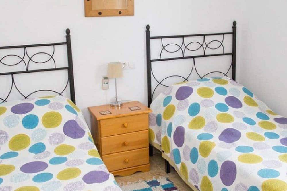 Entire apartment, Ground Floor Apartment in Palomares with Communal Pool in Palomares, Cuevas del Almanzora