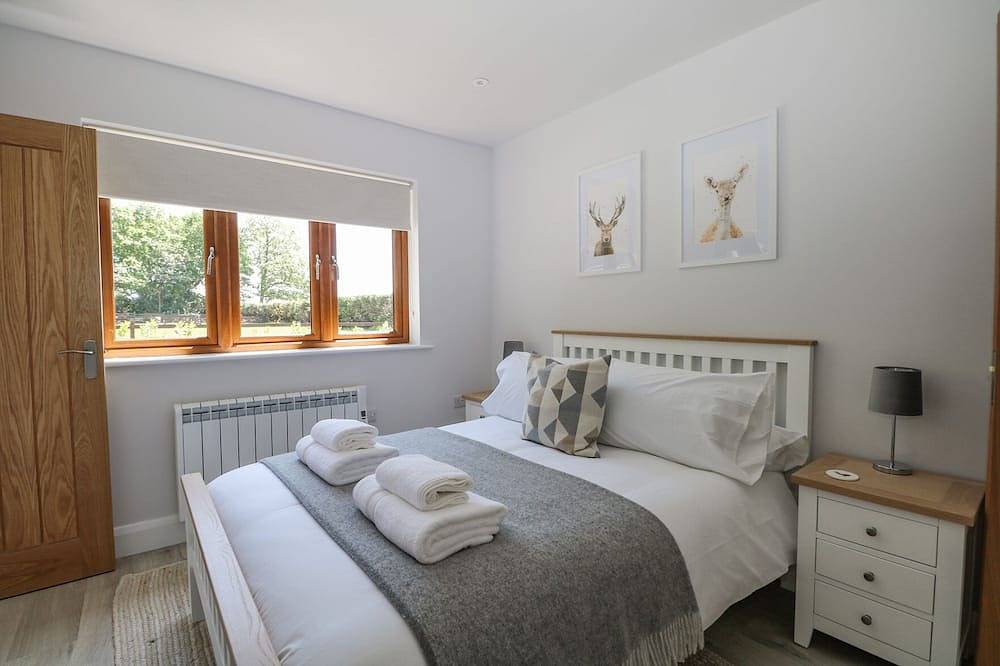 Robins Nest, with pool in Titchfield Common in Fareham, Hampshire