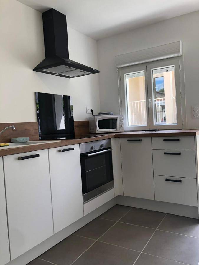 Two-Bedroom House in Ribérac, Périgord Vert