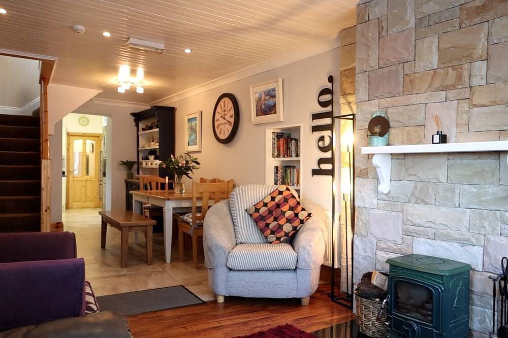 Ryans Roundstone Retreats Old bakery (3 bedrooms) in Roundstone, Connemara