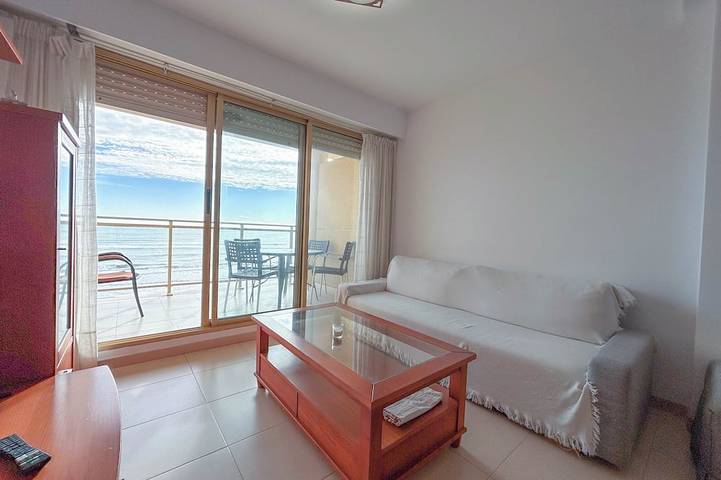 Ferienwohnung für 2 Personen, mit Balkon und Pool in Valencia