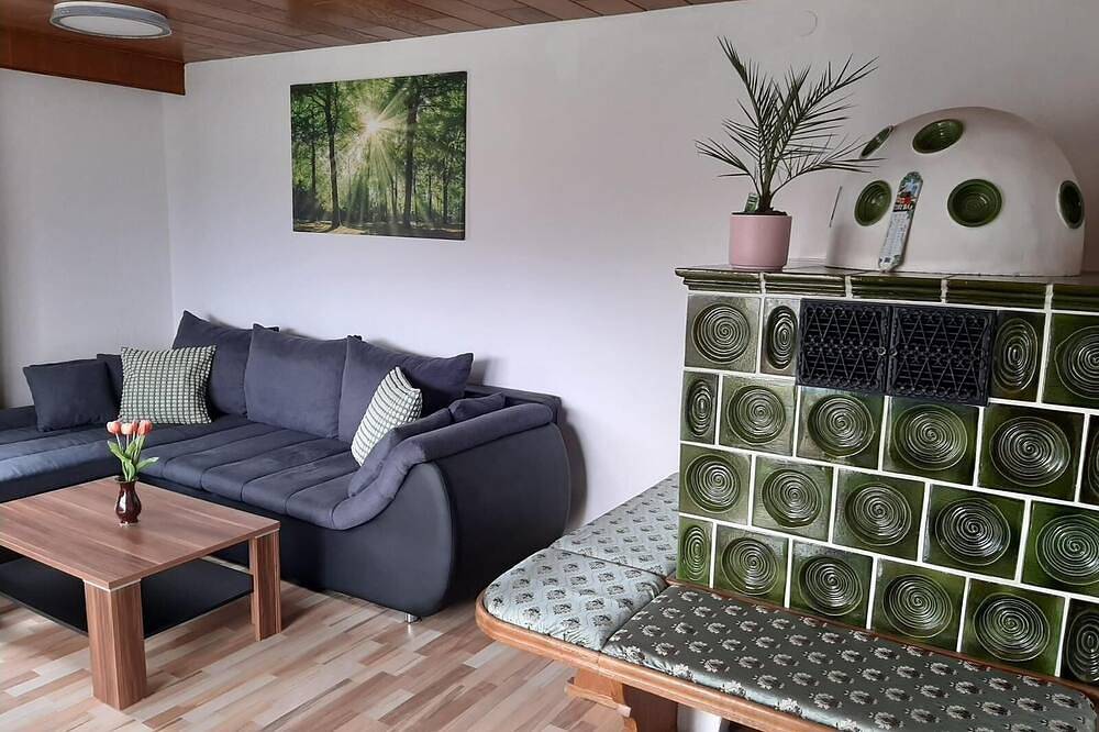 Ganze Wohnung, Gemütliches Feriendomizil (70m2) mit Terrasse und Garten in Ruhmannsfelden, Vorderer Bayerischer Wald