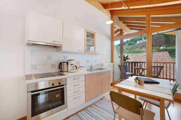 Ganze Wohnung, Ferienwohnung "Zwick Valarga" mit Bergblick, Balkon und Gemeinschaftsgarten in Burgeis, Mals