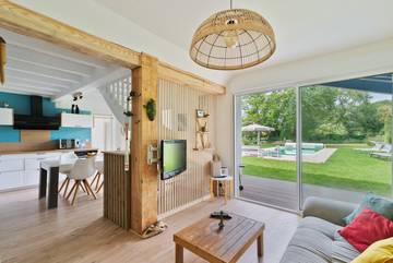Gîte pour 4 personnes, avec piscine ainsi que jardin et terrasse à Arbonne