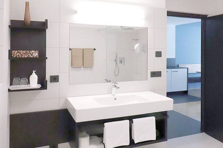 Ganze Wohnung, Apartment Luis 2 - Alpstay in Naturns, Texelgruppe