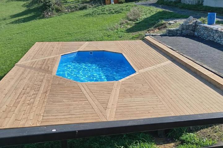 Gîte pour 8 personnes, avec vue ainsi que piscine et terrasse à Ségus - 2