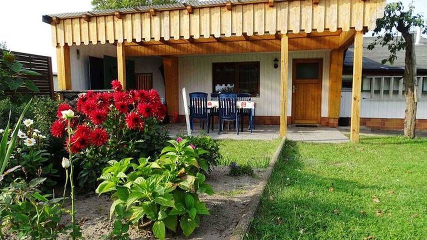 Ferienwohnung für 2 Personen, mit Garten