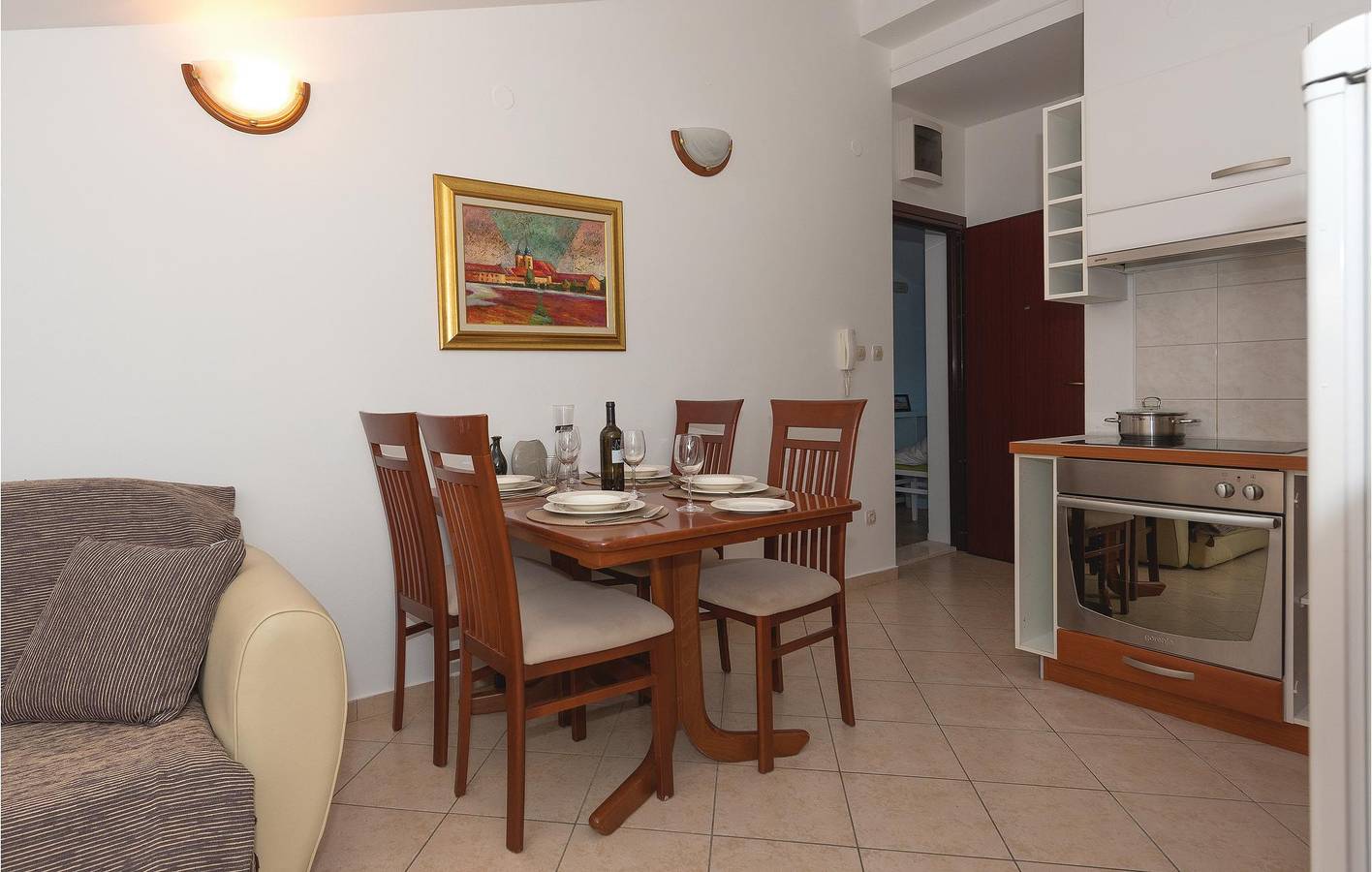 Ganze Ferienwohnung, Ferienwohnung für 5 Personen mit Terrasse in Vodice, Šibenik-Knin