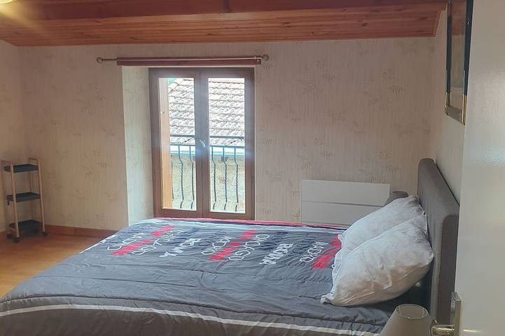 Location de vacances pour 3 personnes à Saint-Julien-Labrousse - 2