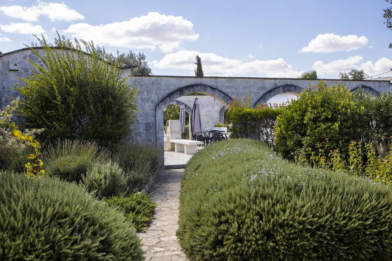 Esclusiva Corte degli ulivi in San Michele Salentino, Salento