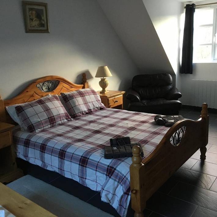Location de vacances pour 10 personnes, avec terrasse et jardin à Thorigné-sur-Dué - 3