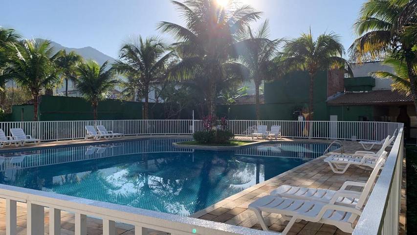 Casas e apartamentos de temporada para 6 pessoas, com balcão e vista e ainda piscina infantil and piscina na Barra do Una