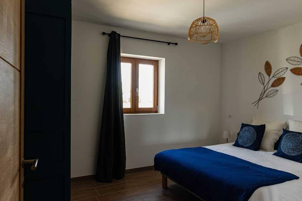 Villa Violette Proche Centre Barjac in Barjac, Alès region