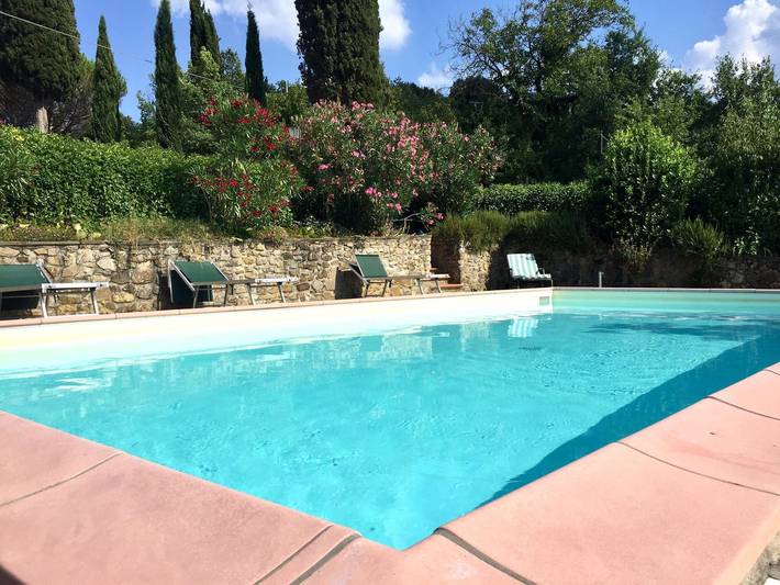 Ferienhaus für 4 Personen, mit Terrasse und Garten sowie Pool in Monterchi