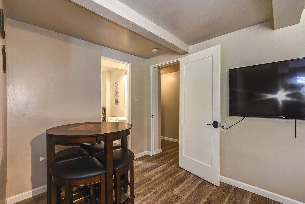 Gehen Sie zu Dwntwn! Keine versteckten Gebühren! in Prescott, Yavapai County