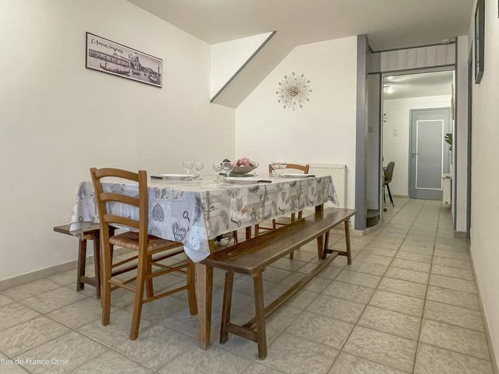 Gîte pour 7 personnes à Carrouges