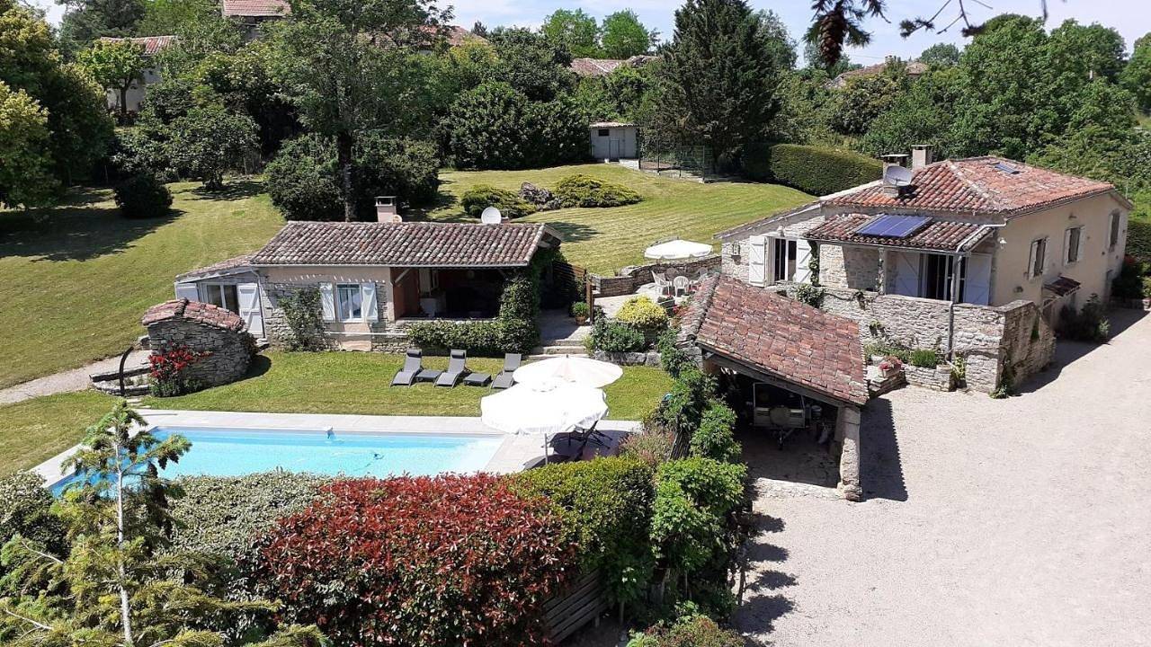 Les Campsis in Saint-Antonin-Noble-Val, Quercy