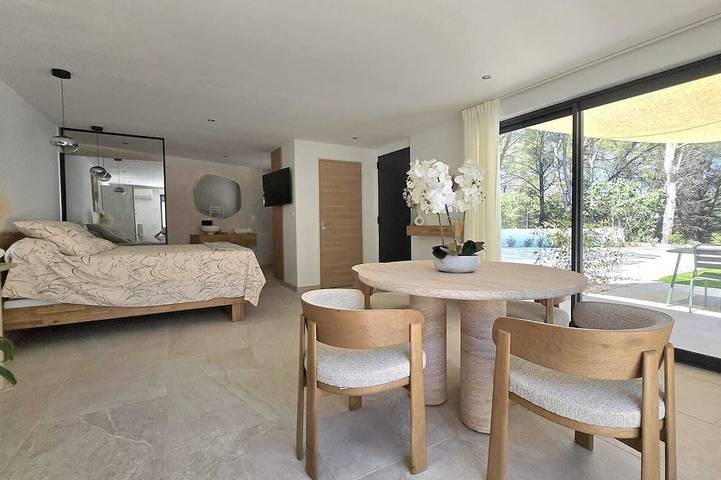 Apartamento entero, Le Jardin Secret Du Garlaban in Roquevaire, Costa mediterránea (Francia)