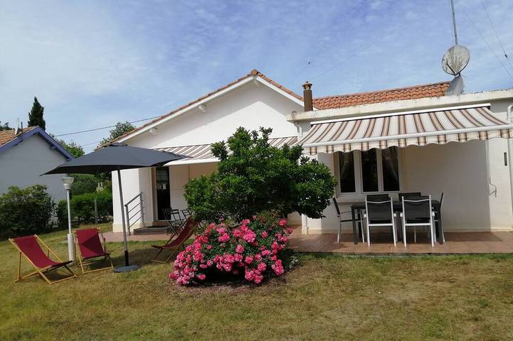 Casa de vacaciones para 5 personas, con terraza y jardín - 1