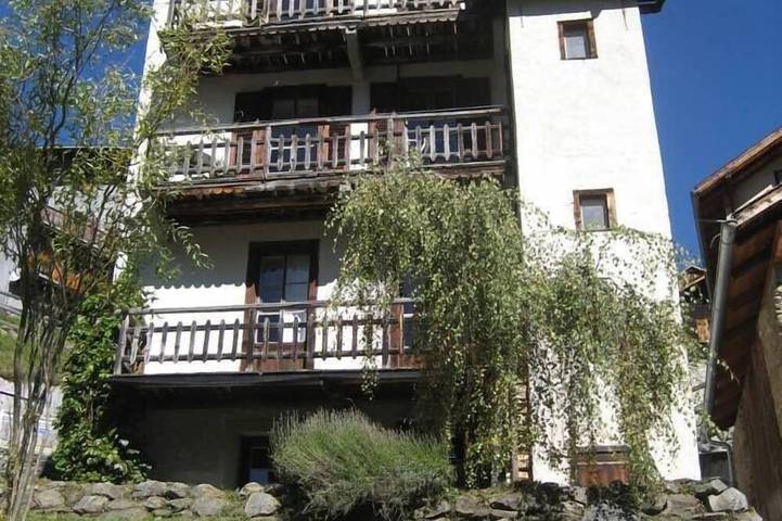 Maison de vacances pour 12 personnes, avec Balcon ainsi que Jardin et Piscine à Salvan