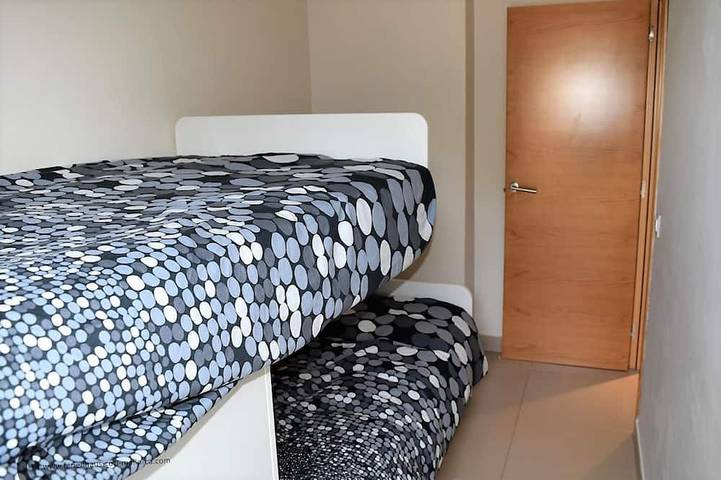 Villa with garden and private pool in a quiet family residential area, air conditioning and wlan - Free Wifi in Puigderros, Llucmajor