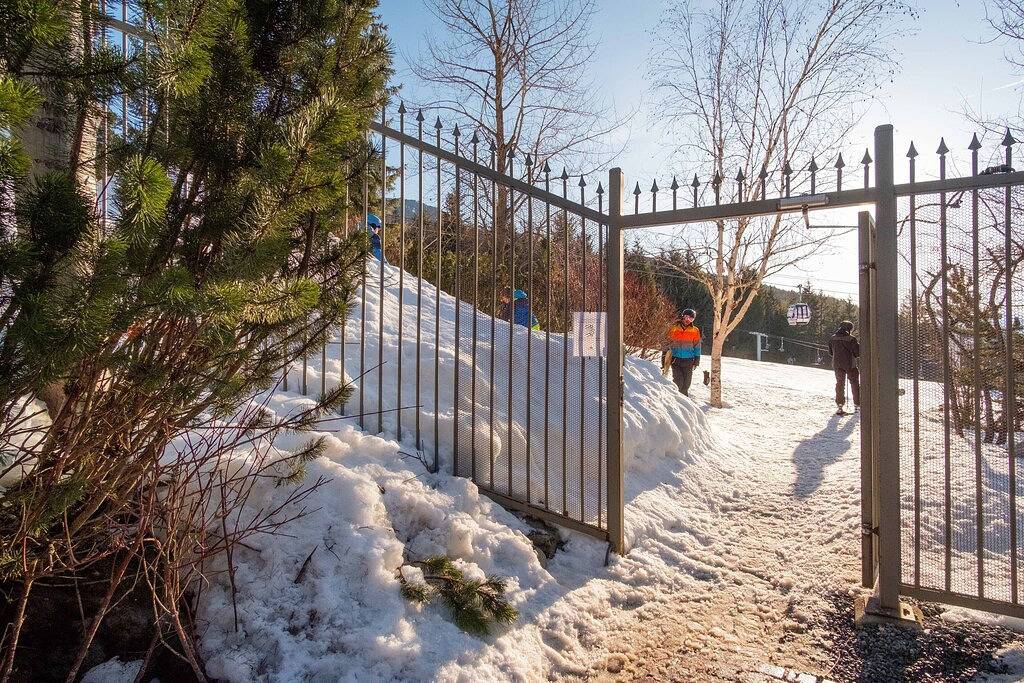 Ganze Wohnung, Aspens Lodge 251 Ski In/Out in Whistler, Whistler Blackcomb